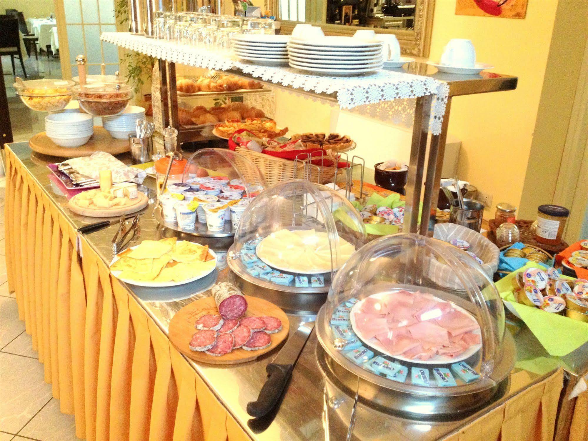 Hotel Villa Cinzia Villanova Mondovì 외부 사진